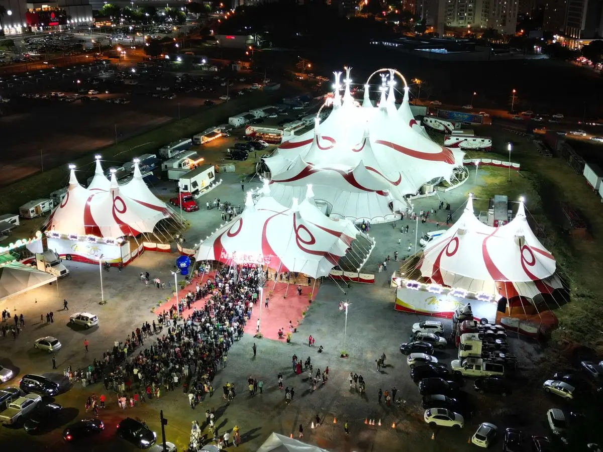 Mirage Circus encanta mais de 60 mil pessoas em Florianópolis e estende temporada até o fim de fevereiro