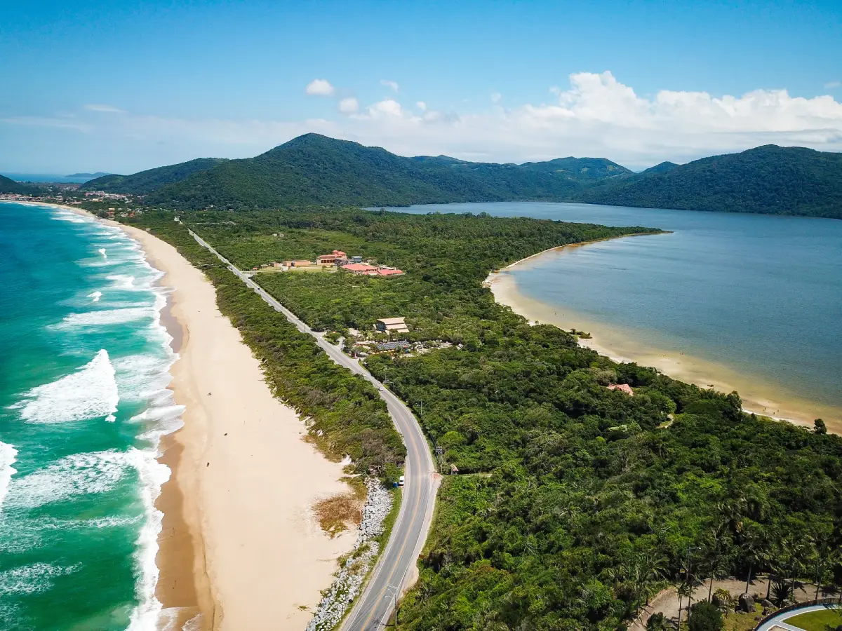 turismo em santa catarina atrações turísticas florianópolis pontos turísticos floripa Lagoa do Peri e Morro das Pedras Divulgação PMF