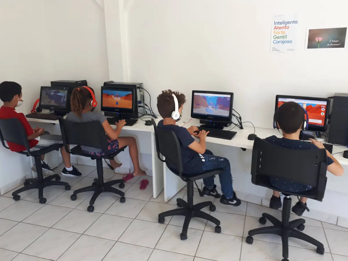 uso de tecnologias na educação google for education be internet awesome interland