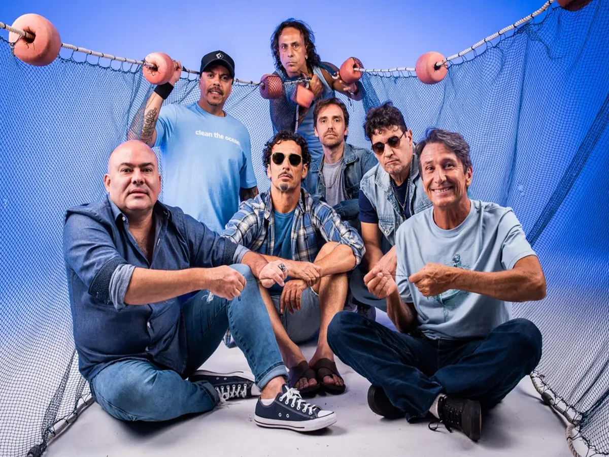 Dazaranha se apresenta no Ahoy! Tavern Club em Blumenau no dia 9 de novembro com seus grandes sucessos. Não perca esse show catarinense icônico!