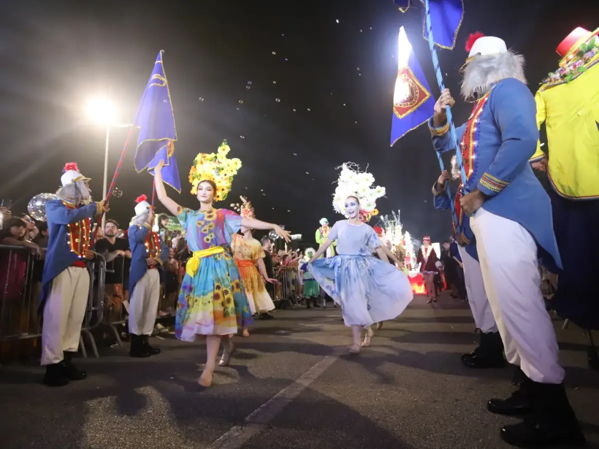 Avenida Beira-Mar Continental terá programação de natal gratuita neste domingo