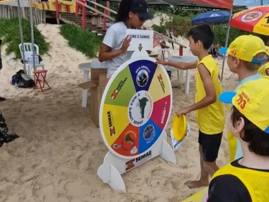 Jurerê Internacional recebe ação de combate ao lixo nos oceanos com tenda interativa e distribuição de brindes