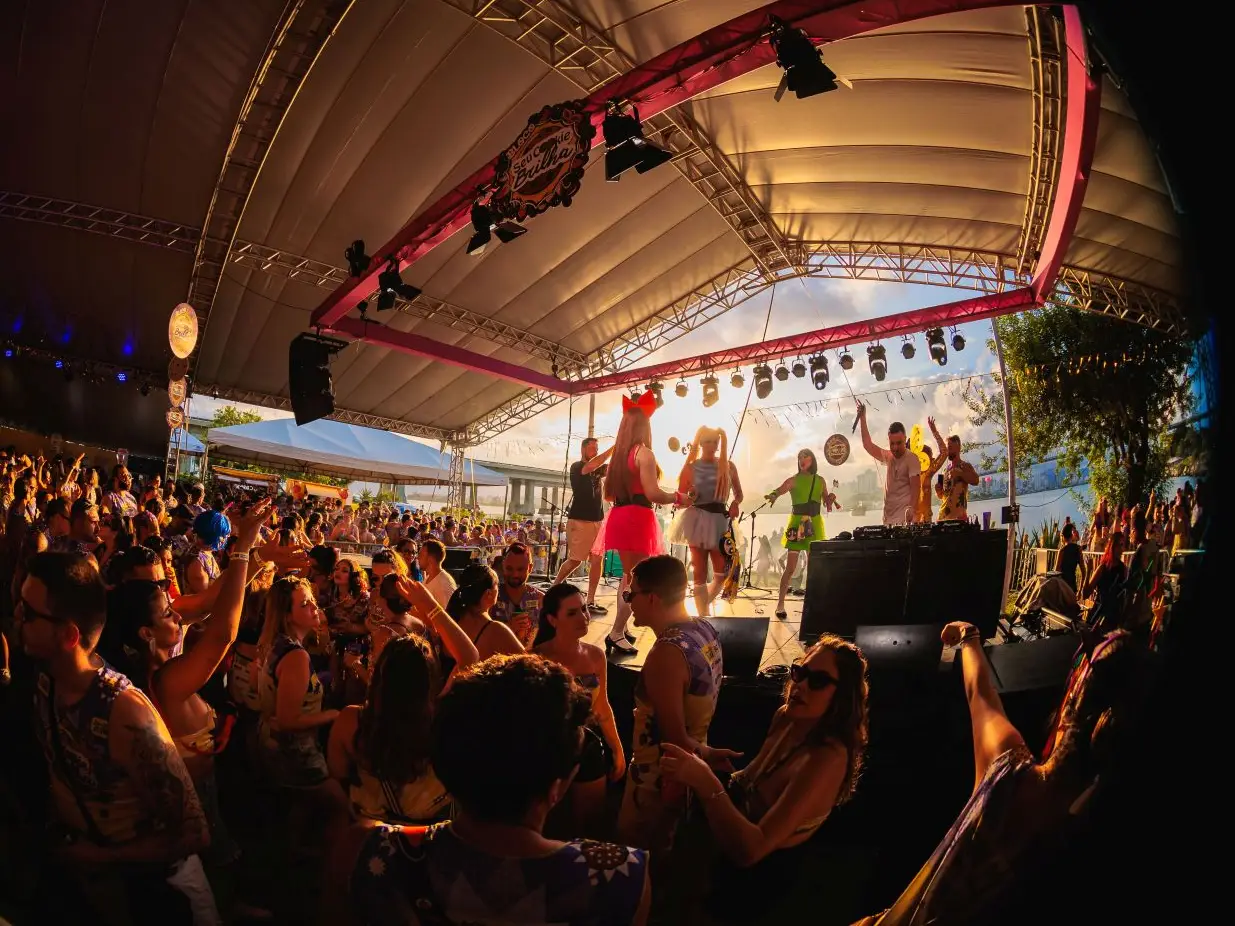 Arena Folia agita Carnaval de Florianópois com atrações para todos os públicos