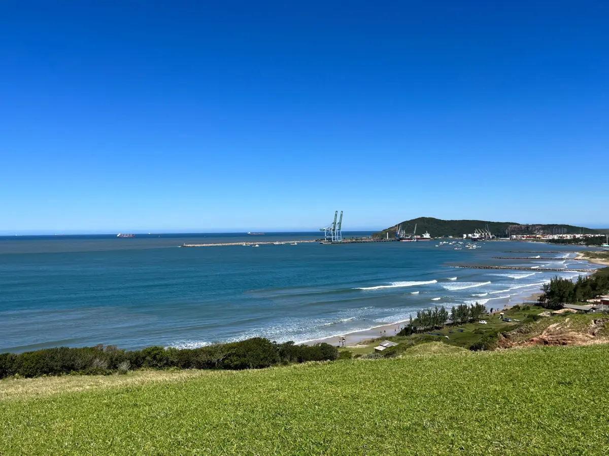 turismo em imbituba santa catarina sc - pontos turísticos - atrações turisticas - mirante da praia do porto - foto copyright francine canto