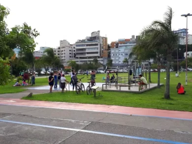 turismo em santa catarina atrações turísticas florianópolis pontos turísticos paque de coqueiros