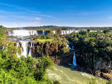 Cataratas do Iguaçu foi destino de 187 nacionalidades