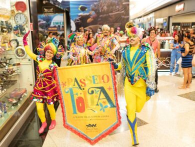 Passeio das Águas Shopping realiza Passeio Folia