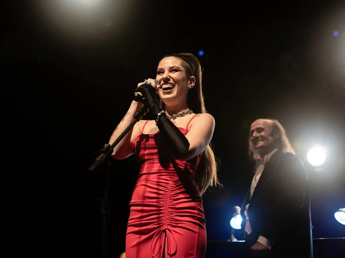 ABRUNA leva Amy Winehouse ao CIC junto com Orquestra Sinfônica de SC