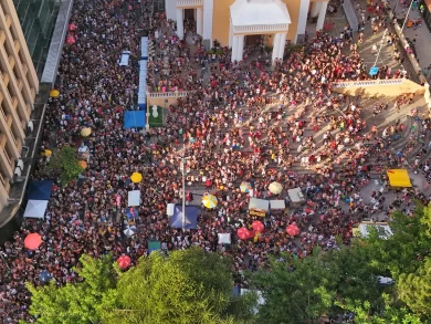 Florianópolis se prepara para carnaval histórico em 2025 com mais de 1 milhão de turistas