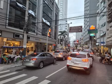 Carnaval em Balneário Camboriú promete alta de 5% a 6% nas vendas do comércio local