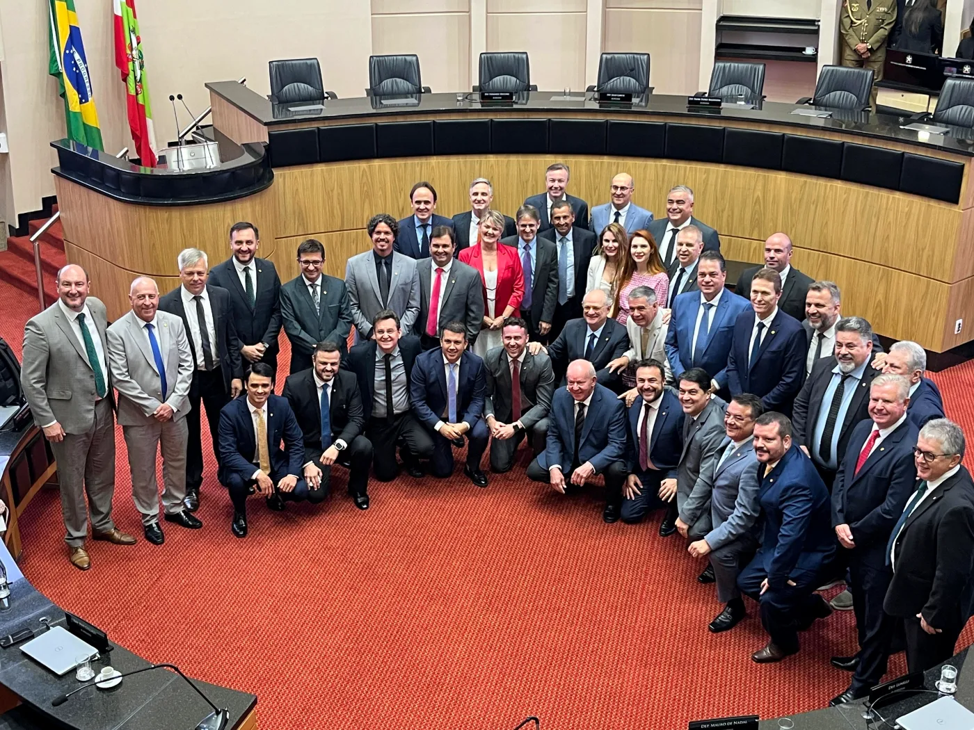 deputados estaduais de santa catarina durante votação para nova presidência da ALESC que elegeu Julio Garcia