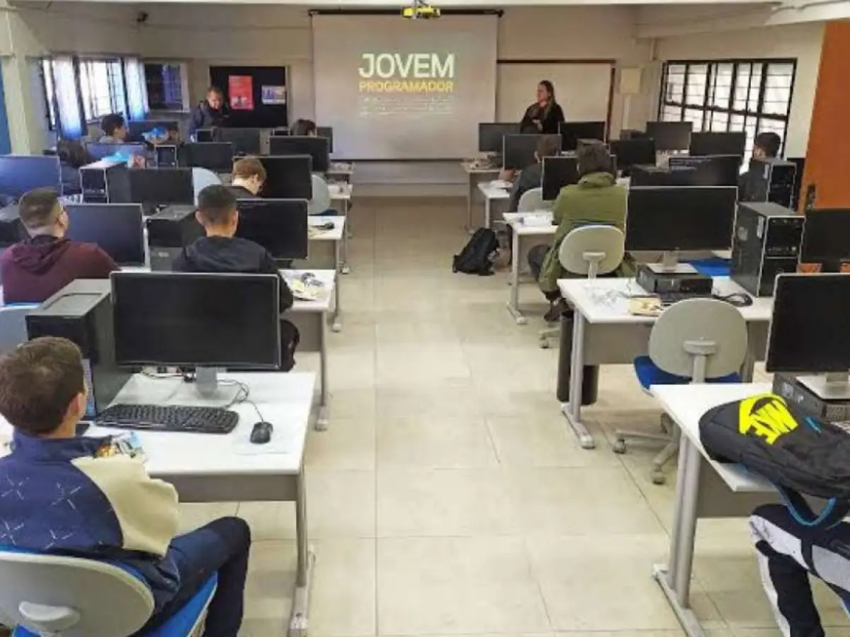 Jovem Programador 2025 bate recorde de inscritos e amplia presença em SC