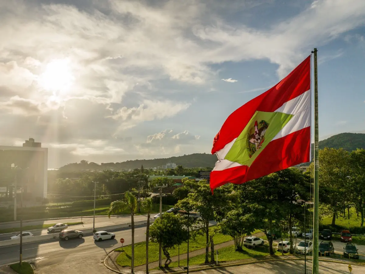 GOVERNO DE SANTA CATARINA PLANEJA ORÇAMENTO DE R$ 57,9 BILHÕES PARA 2026 E APONTA NOVO CICLO DE CRESCIMENTO