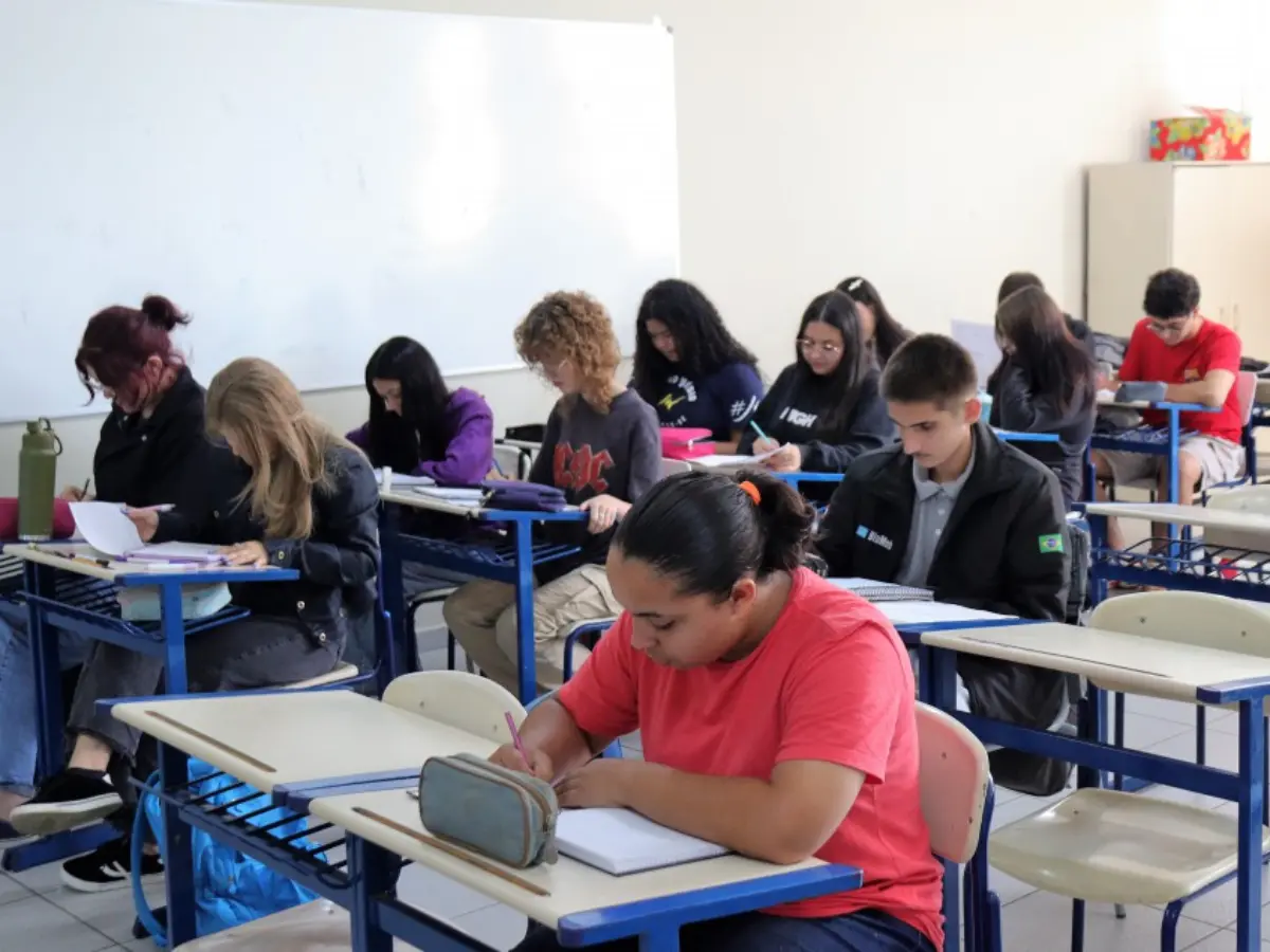 Programa Jovem Aprendiz abriu novas turmas para adolescentes em Blumenau