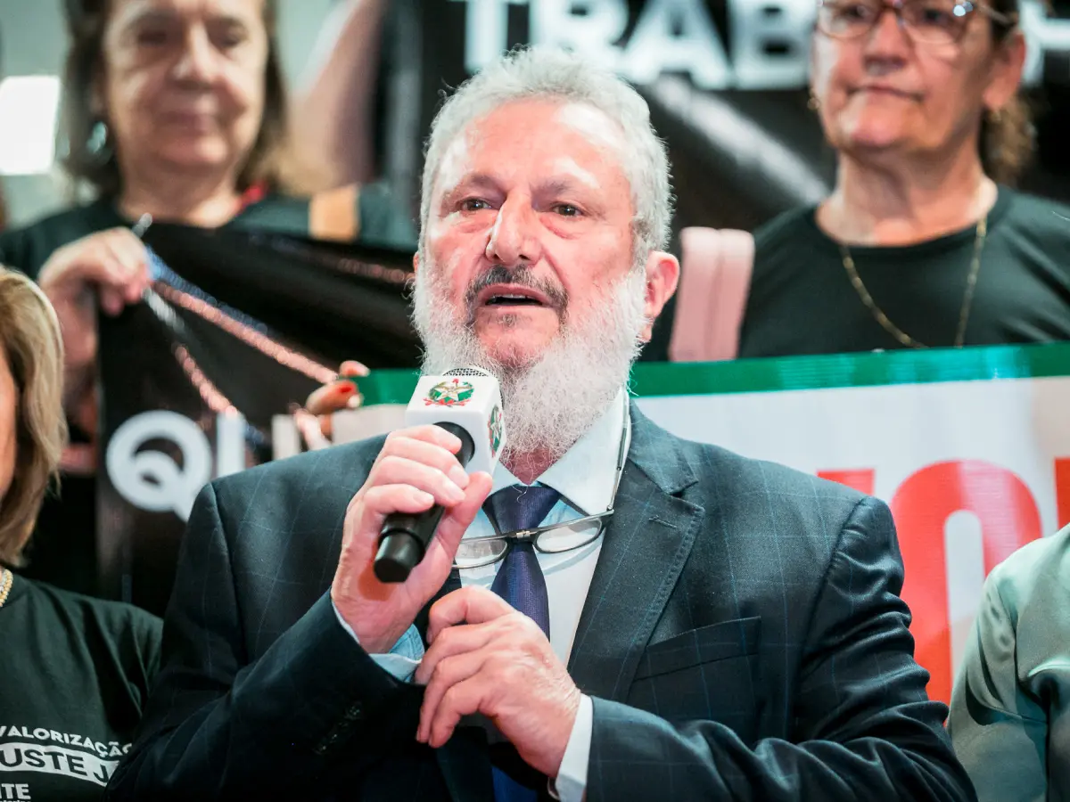 Deputado quer que governo de SC explique porque aplicou menos da metade do orçamento da Defesa Civil
