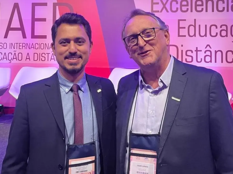 Novo Marco da EaD é tema de debate entre gestores, MEC e INEP em Florianópolis