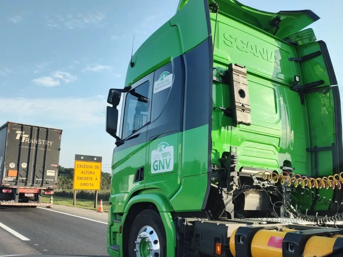 Corredores azuis impulsionam uso de GNV em veículos pesados nas rodovias federais em SC