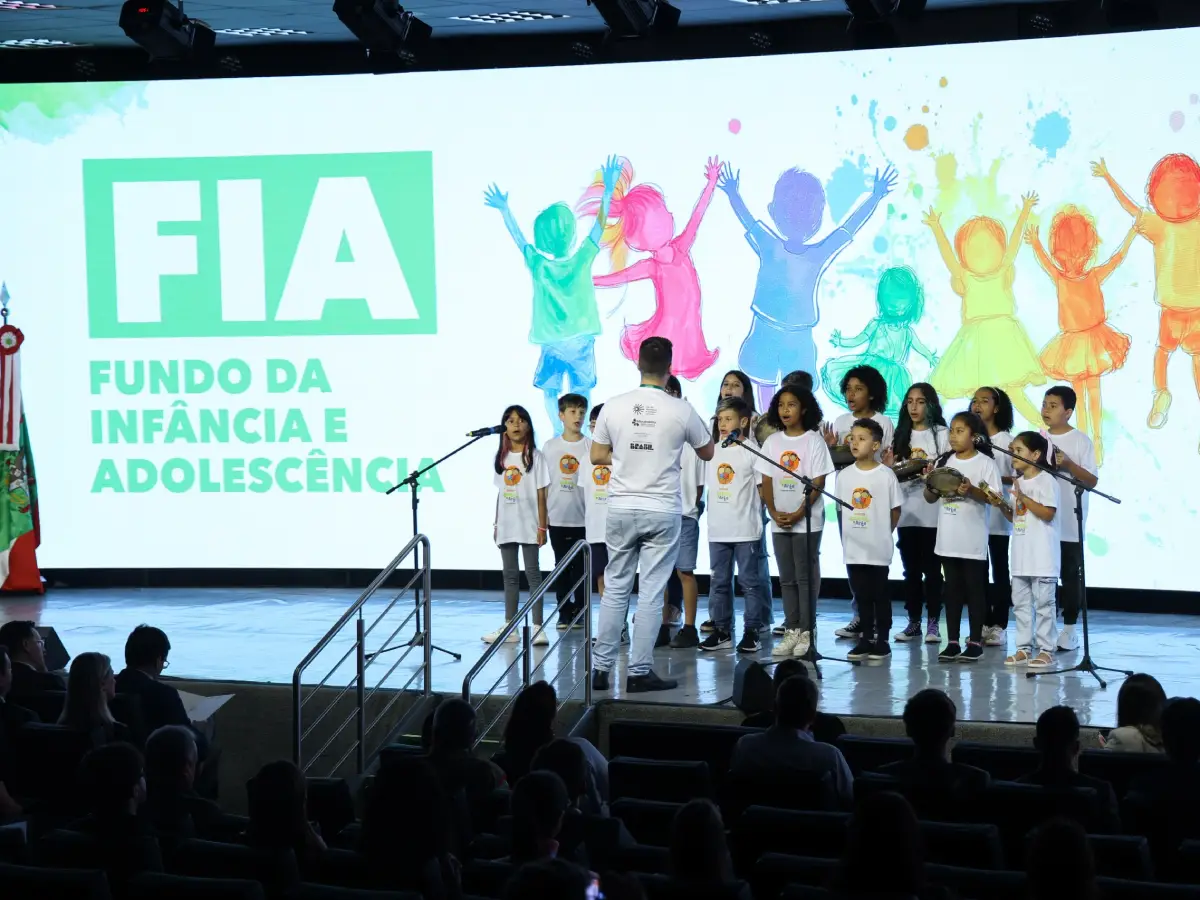 Santa Catarina lança editais com R$ 55 milhões para transformar o futuro de crianças e adolescentes