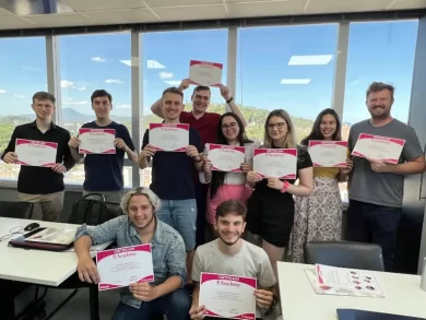 Multinacional abre 5 mil vagas gratuitas em cursos de tecnologia com chance de contratação