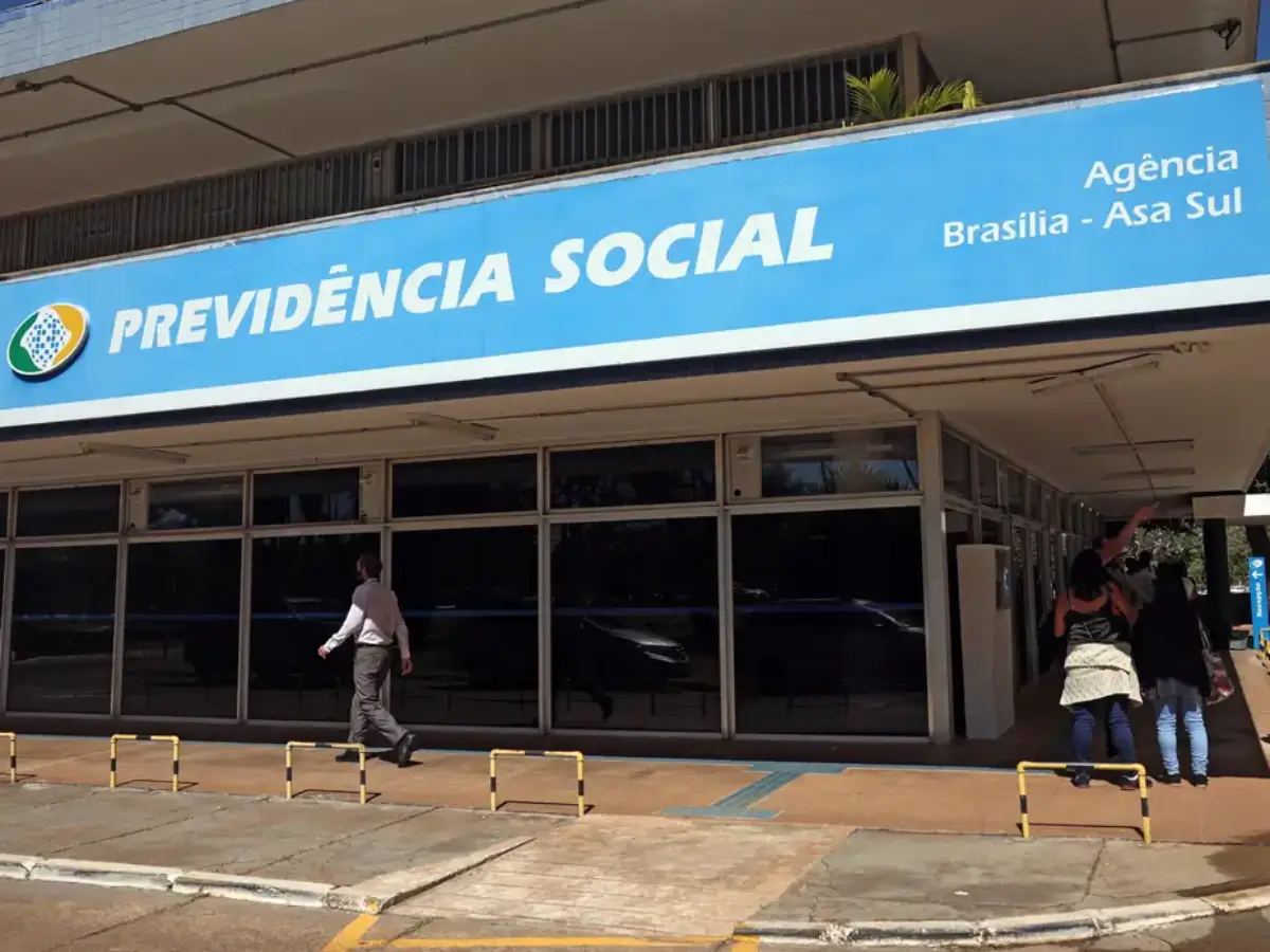 INSS alerta população sobre perfil falso em rede social - Acordo garante devolução de descontos não autorizados do INSS