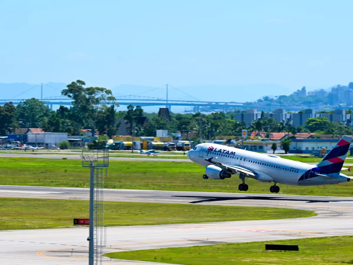 Florianópolis terá novo voo direto diário para Argentina a partir de janeiro