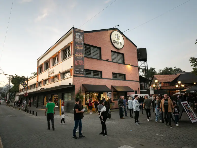 Vem aí o Schornstein Festival 2025: confira as atrações