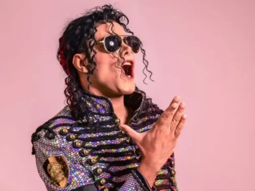 Reviva a emoção de Michael Jackson em Chapecó com o inesquecível tributo de Rodrigo Teaser