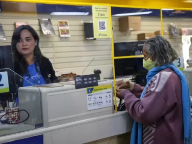 Em Santa Catarina, 240 agências dos Correios atendem aposentados e pensionistas para contestação de descontos indevidos