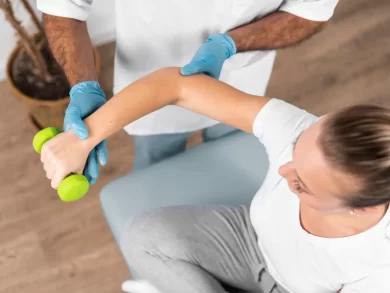 Clínica de Fisioterapia da Estácio São José oferece atendimentos gratuitos à população da Grande Florianópolis
