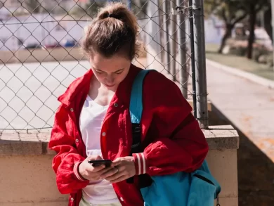 Estudantes brasileiros precisarão deixar redes sociais públicas para obter visto dos EUA