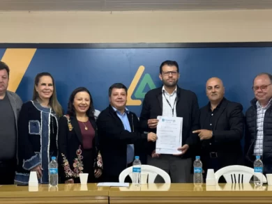 Ministério do Turismo discute regulamentação do balonismo durante evento em Santa Catarina
