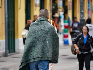 Santa Catarina se prepara para o frio: assistência social orienta municípios sobre abrigos e apoio à população vulnerável
