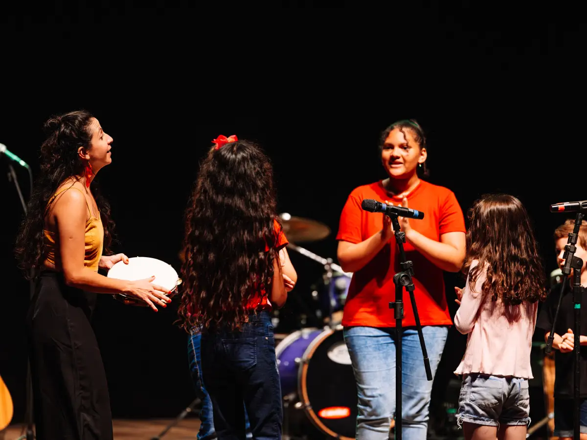 Estão abertas as inscrições para bolsas de estudos e seleção de espetáculos da 6ª edição do Projeto Cultura para Todos do Teatro Carlos Gomes Blumenau