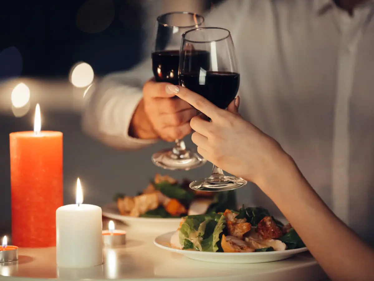 Bares e restaurantes de SC esperam faturar mais no Dia dos Namorados deste ano