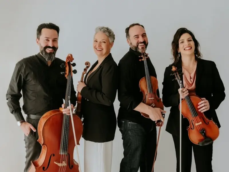 Quarteto Nume emociona em noite de música e sensibilidade