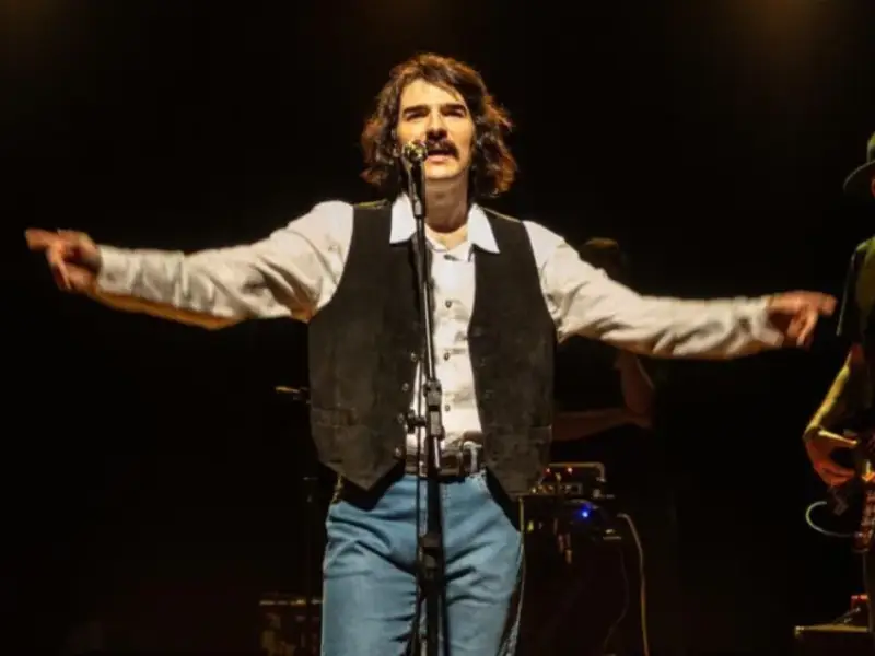 Viver é Melhor que Sonhar: Uma Celebração a Belchior traz a Florianópolis o legado e a música de um dos maiores artistas do Brasil