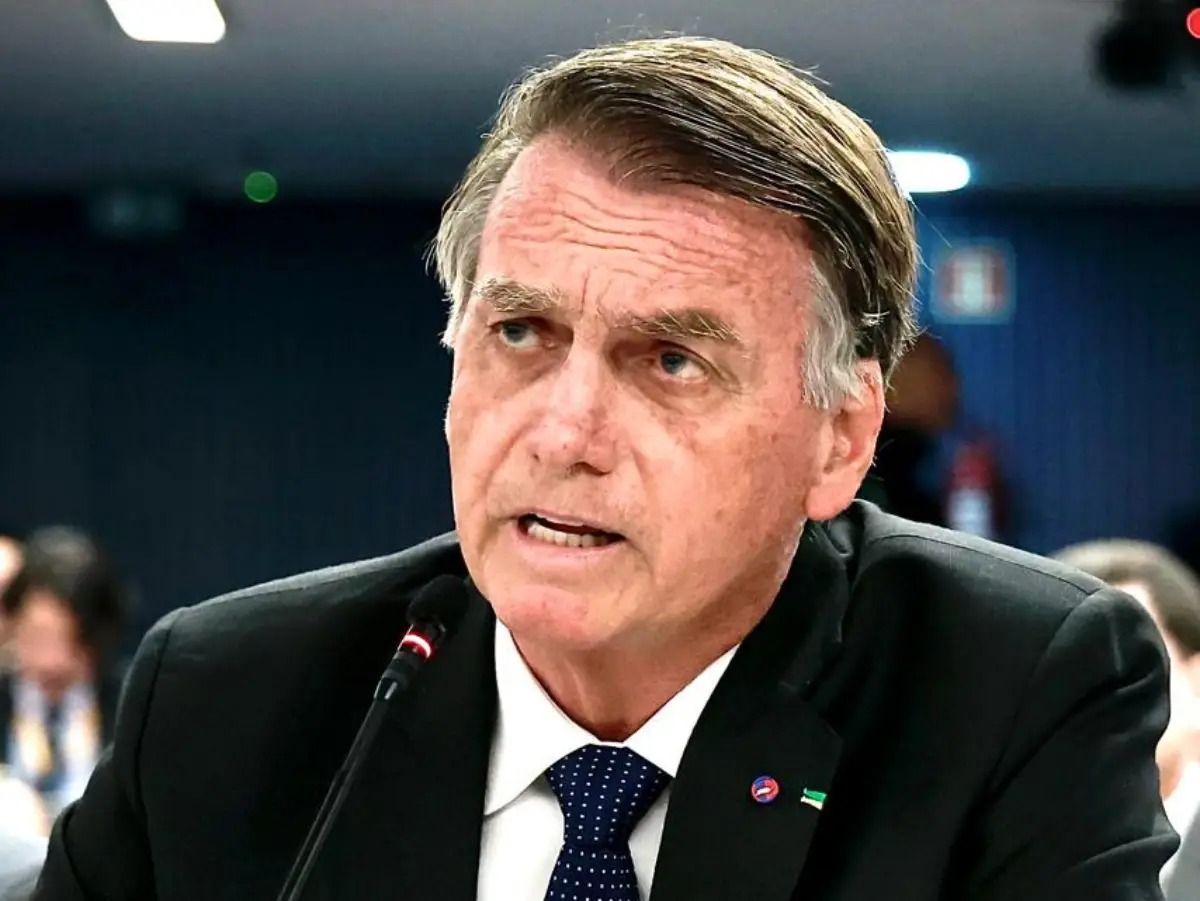 Bolsonaro chama de “malucos” manifestantes acampados após eleições de 2022 - Julgamento de Bolsonaro por tentativa de golpe segue para definição de data