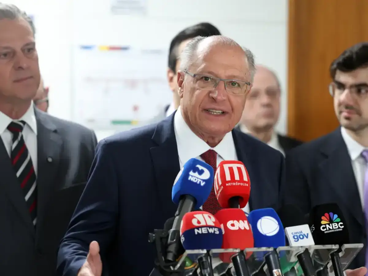 Alckmin diz que governo tentará acordo antes do prazo para tarifaço