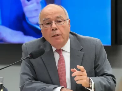 Brasil volta a repudiar intromissão dos EUA em assuntos do Judiciário