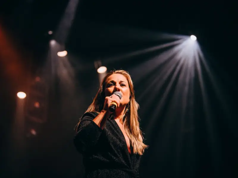 Camélia Martins e Trio Juá apresentam show “Clássicos Nordestinos De Uma Outra Maneira” no Franz Cabaret