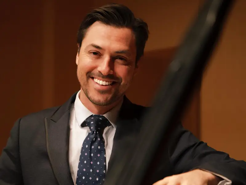 Marcelo Thys, premiado pianista florianopolitano radicado no Canadá, se apresenta com a Camerata Florianópolis