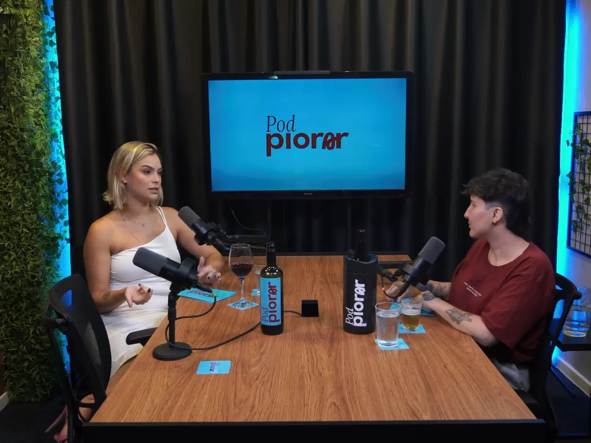 “PodPiorar” estreia dando voz aos perrengues da vida adulta