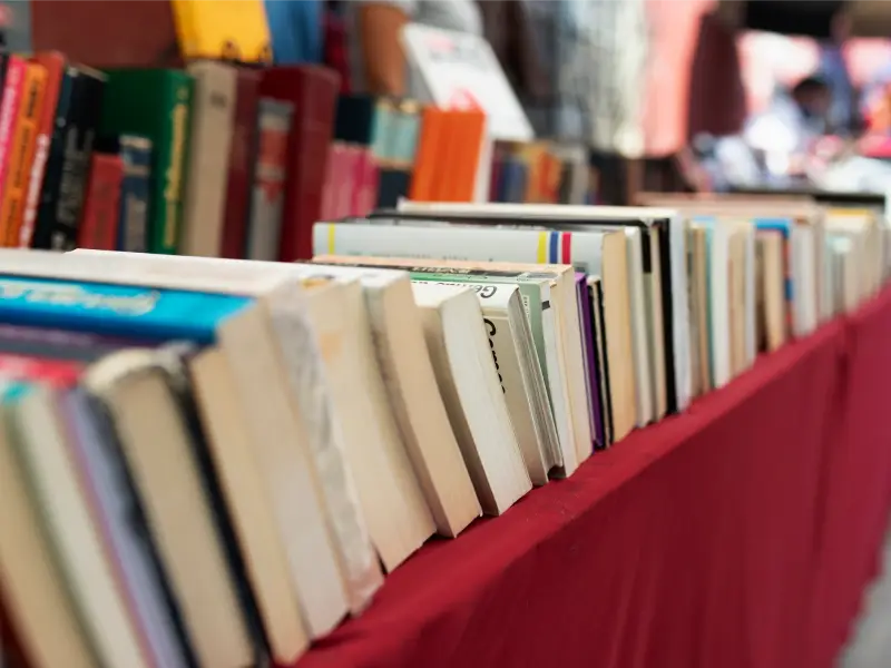 Feira do Livro agita Jurerê com literatura, música e ações sociais