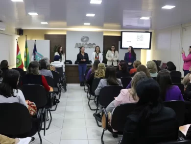 Primeira oficina do Chapecó com Elas 2025 revela o poder da marca de quem empreende