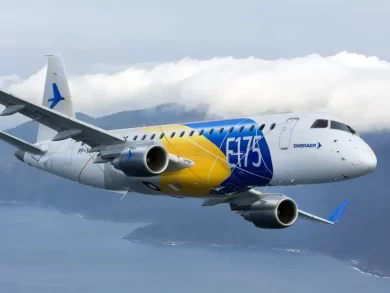 Com recuo dos EUA, Embraer fica de fora do tarifaço e voa alto no mercado internacional