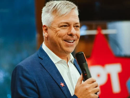 fabiano da luz é eleito presidente do PT de Santa Catarina SC
