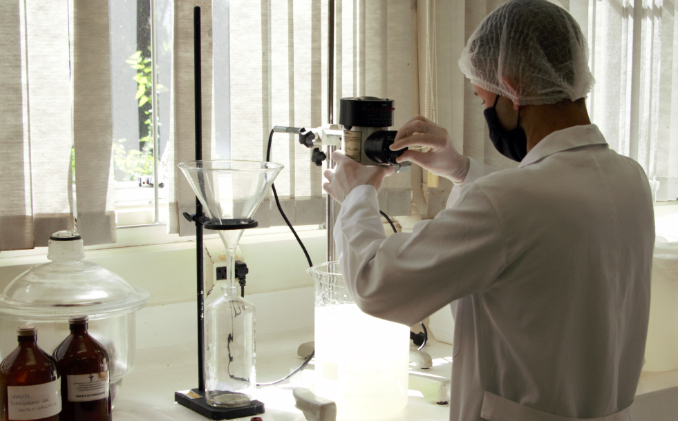 UFSC tem 34 cientistas em ranking dos mais influentes do mundo em 12 áreas de conhecimento - Somente na área de Química, 13 pesquisadores da Universidade são listados no ranking com 3,2 mil publicações.