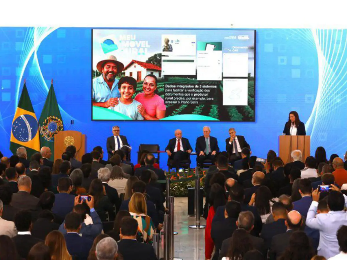 Governo Lula regulamenta uso da biometria para acesso a programas sociais