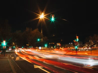 Joinville instala semáforos inteligentes e inaugura nova era na mobilidade urbana