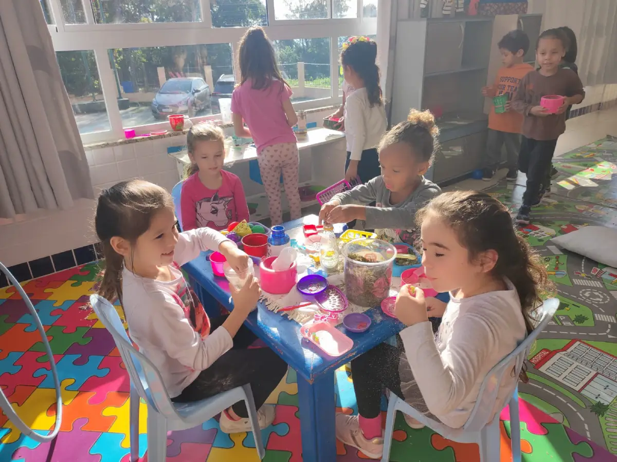 Florianópolis lidera atendimento na educação infantil para crianças de 2 a 3 anos